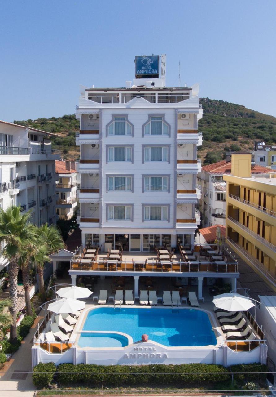 Amphora Hotel ไอวาลิค ภายนอก รูปภาพ